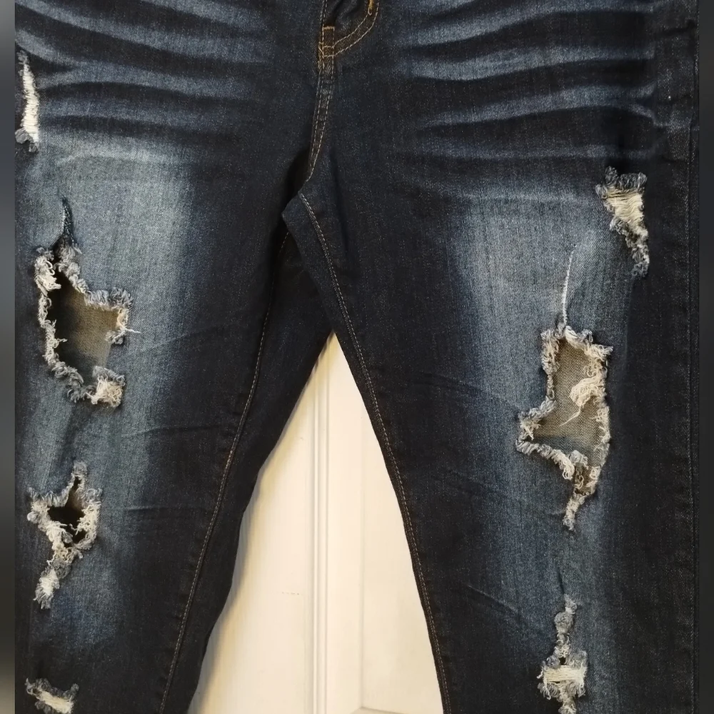 Plus Size VIP Whiskered Ripped Distressed Jeans - Picture 4 of 9